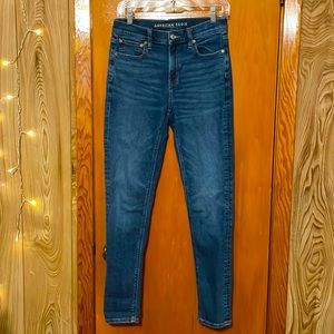 FINAL MARKDOWN- American Eagle 90s Skinny Jean